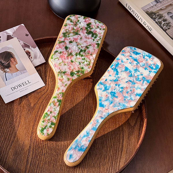 Dowell Acetic Acid Air Cushion Massager Anti-static Air Cushion Comb1